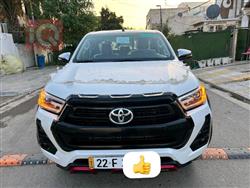 تويوتا هايلوكس